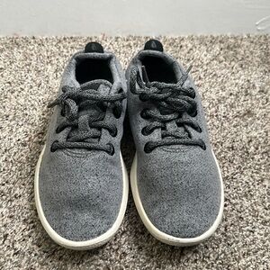All birds wool gray sneakers size 6w walking running workout comfy warm